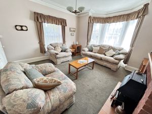 Lounge- click for photo gallery